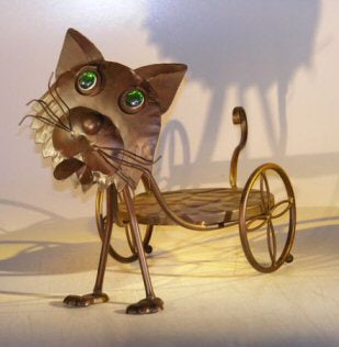 Metal Cat Garden Pot Holder with Moving Head and Tail- 18.0 x  8.5 x 14.0